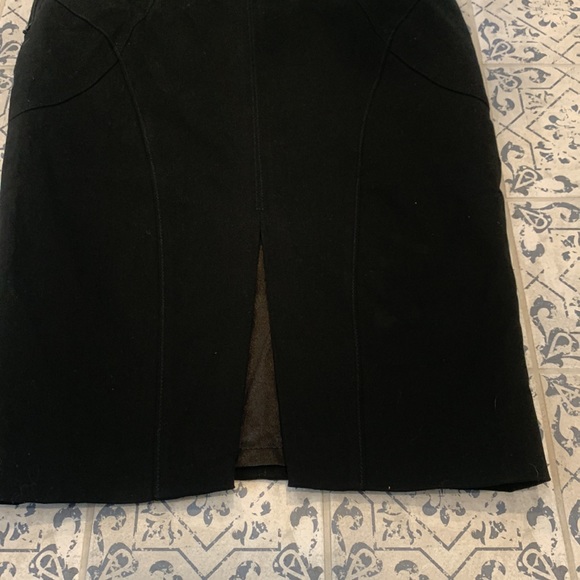 Marciano Pencil Skirt - NWT - Picture 7 of 10